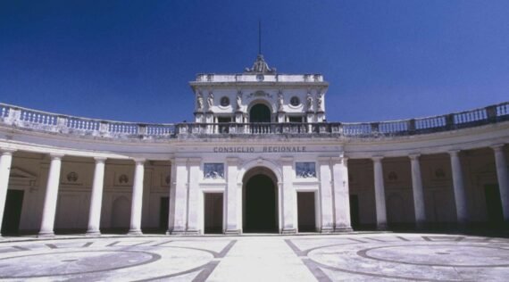 xr:d:DAF1o0QaXBM:7,j:3308304766854914645,t:23113016